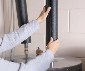 Izolacja rur ciepłej wody – przewodnik po materiałach i praktyczne wskazówki