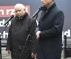 Politycy PiS zjeżdżają na Nowogrodzką