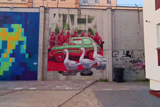 Street-art na murach aresztu