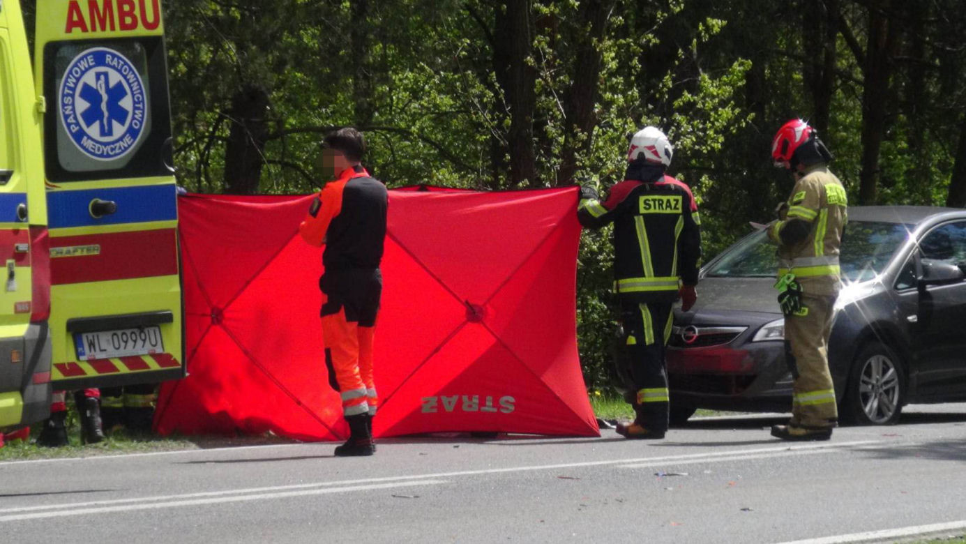 Śmierć na drodze pod Legionowem. Motocyklista zginął przejechany przez samochód