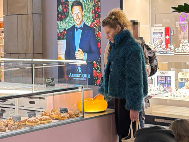 Agata Buzek na zakupach