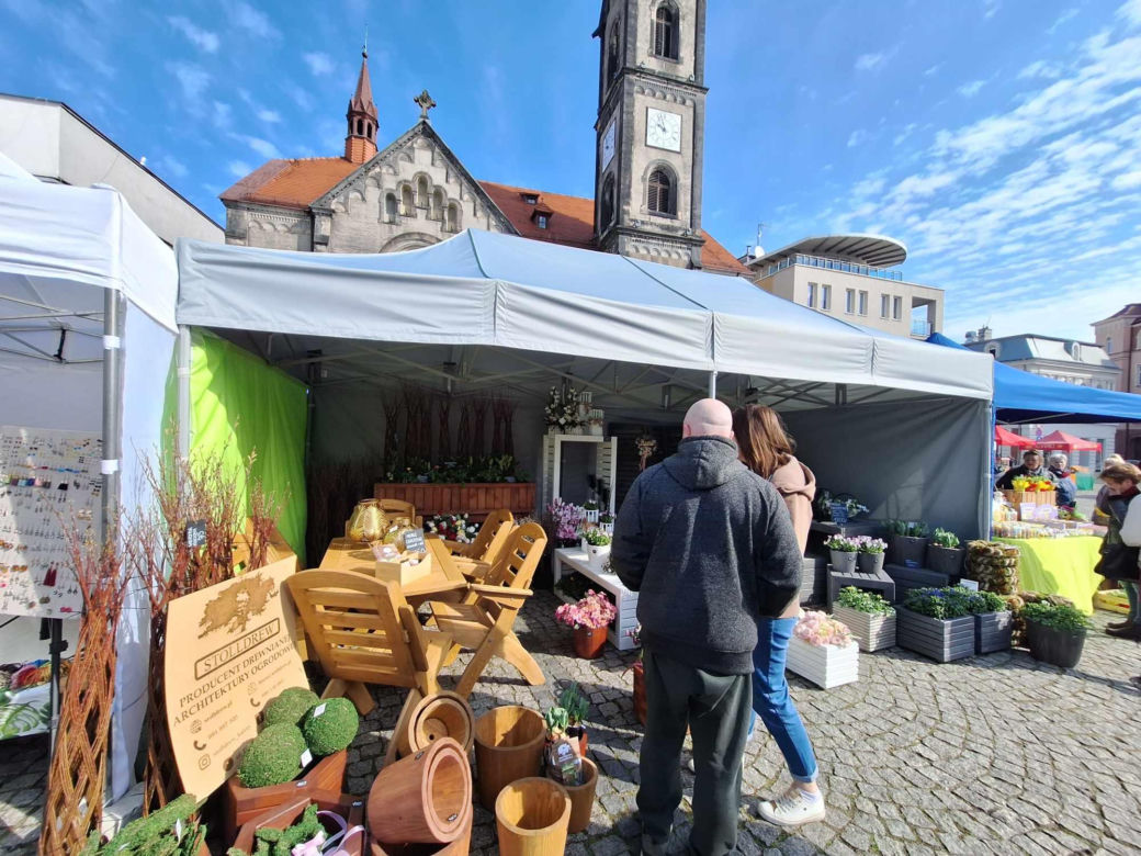 Jarmark wielkanocny w TarnowskIch Górach ZDJĘCIA