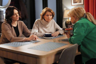 Barwy szczęścia, odc. 3364. Natalia (Maria Dejmek), Józefina (Elżbieta Jarosik), Małgorzata (Adrianna Biedrzyńska)