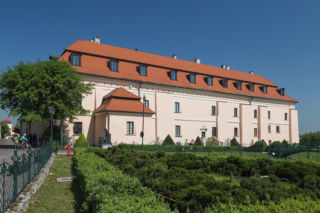 To jedno z najpiękniejszych miast w Małopolsce. Kiedyś było nazywane drugą stolicą Polski