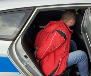 UKRAINIEC pił w trakcie jazdy! Jechał SLALOMEM po autostradzie! Miał ponad 3 promile alkoholu