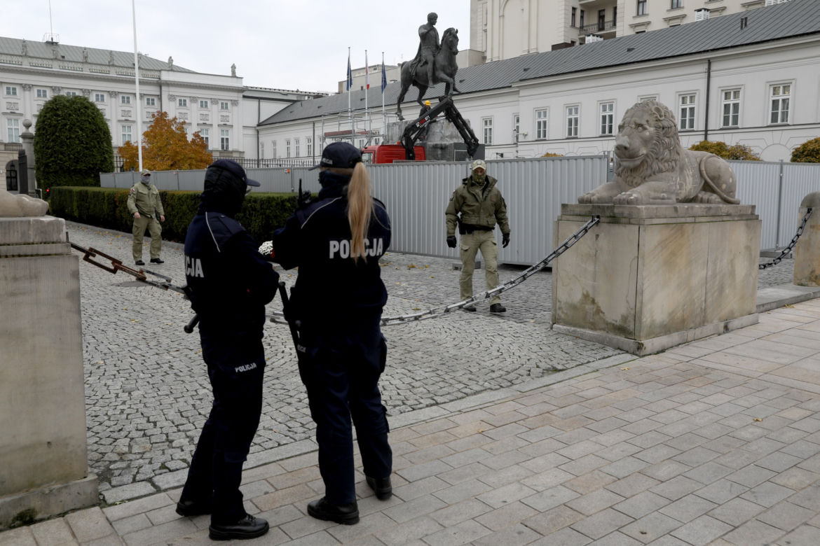 Remont pomnika Józefa Poniatowskiego w Warszawie