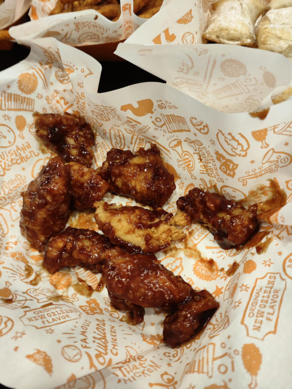 Otwarcie Popeyes w Galerii Katowickiej. Tak restauracja wygląda od środka