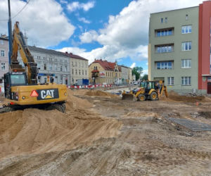 Trwa remont ulicy Kujawskiej. Drogowcy łączą tory