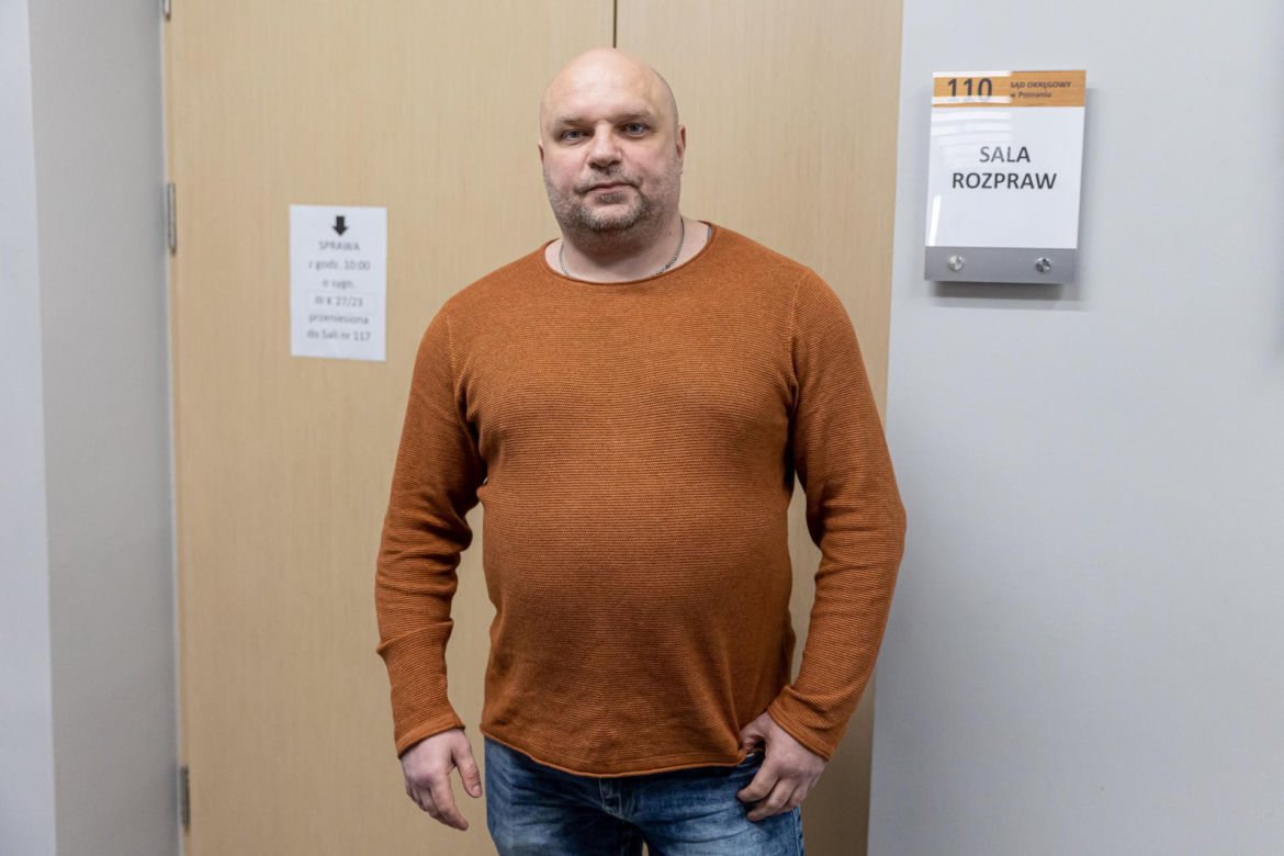 Drugi Komenda walczy o sprawiedliwość.