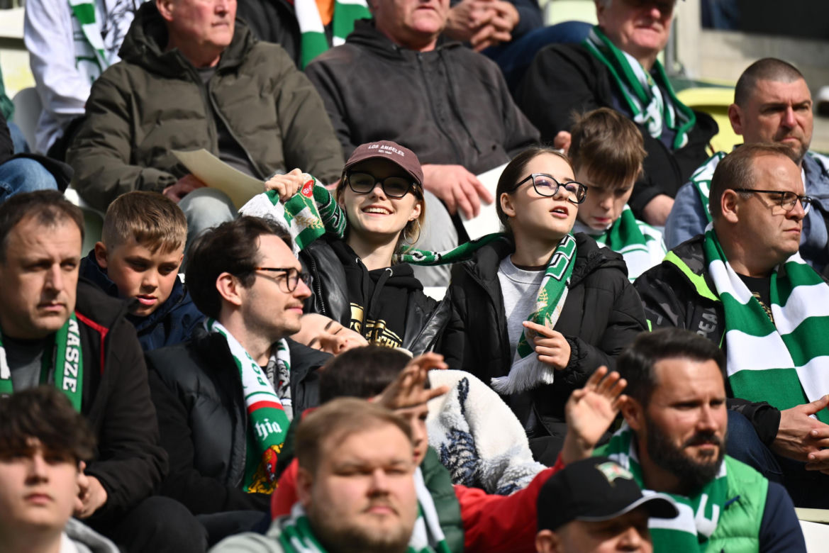 Lechia Gdańsk - Legia Warszawa: Zdjęcia kibiców z meczu 33. kolejki PKO BP Ekstraklasy