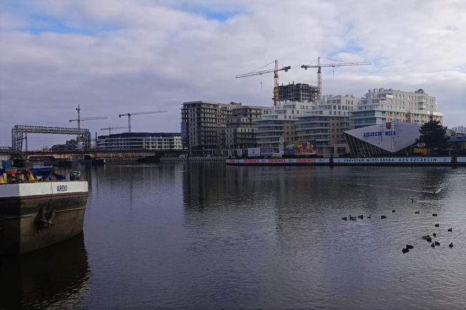 Springer odpalił bombę, architekt odpowiada ogniem. Afera o Kępę Parnicką rozkręca się na dobre