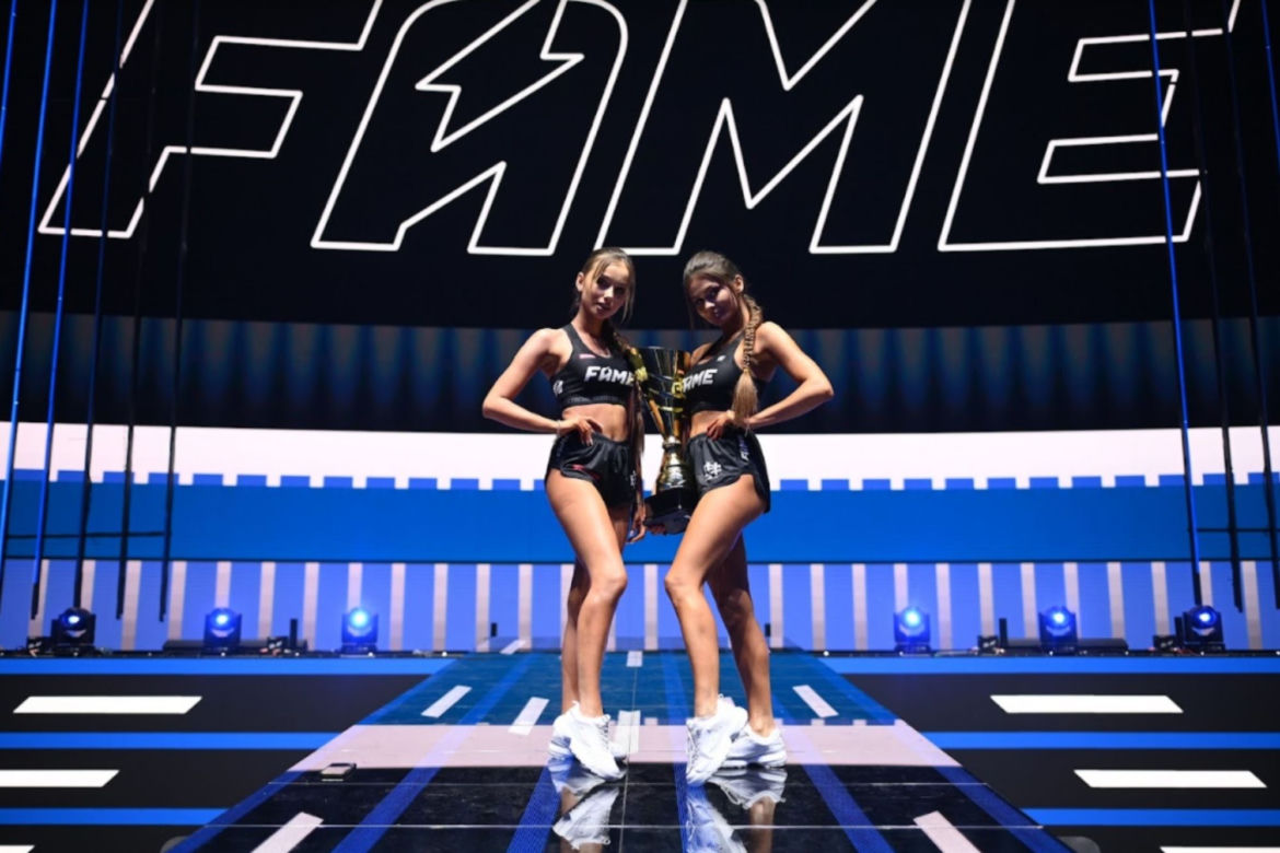 Fame MMA - Ring Girls