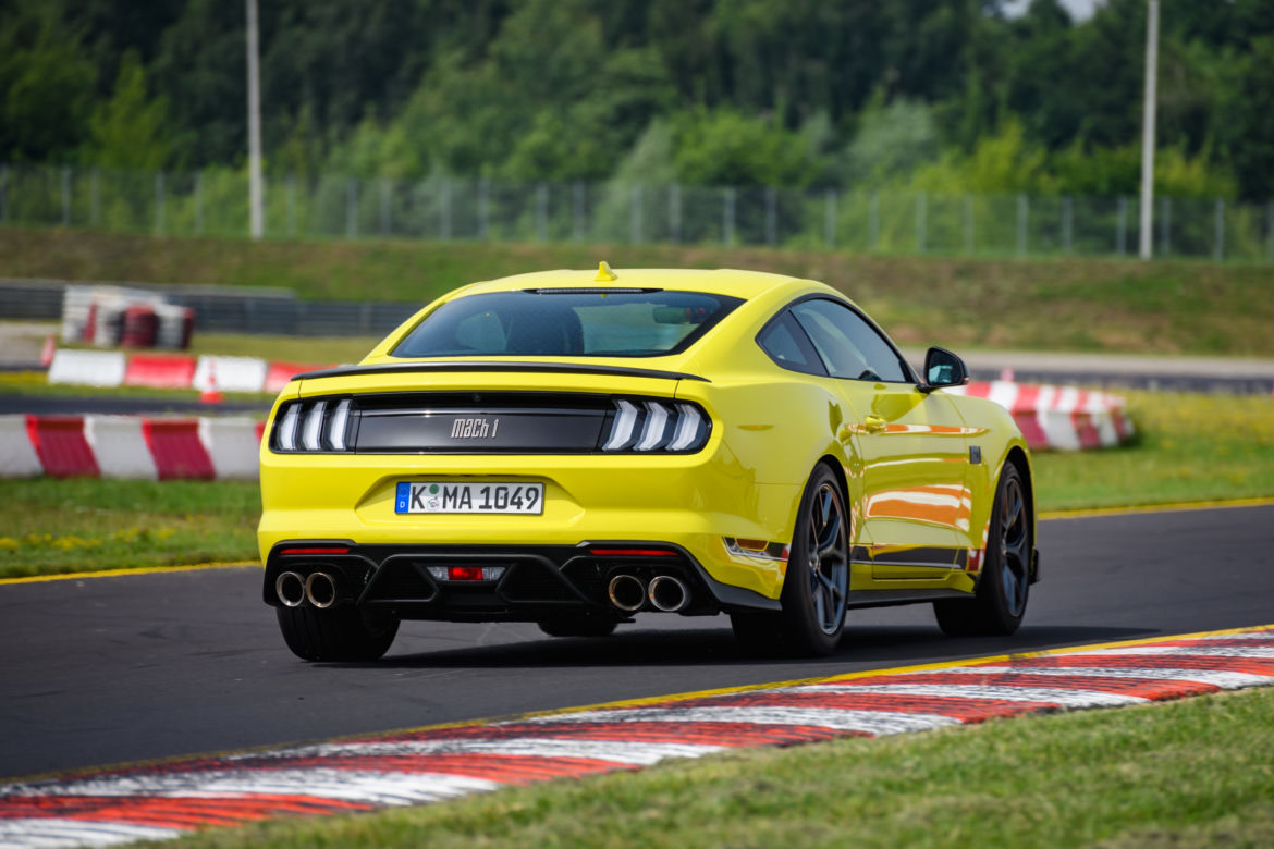 Ford Mustang Mach 1