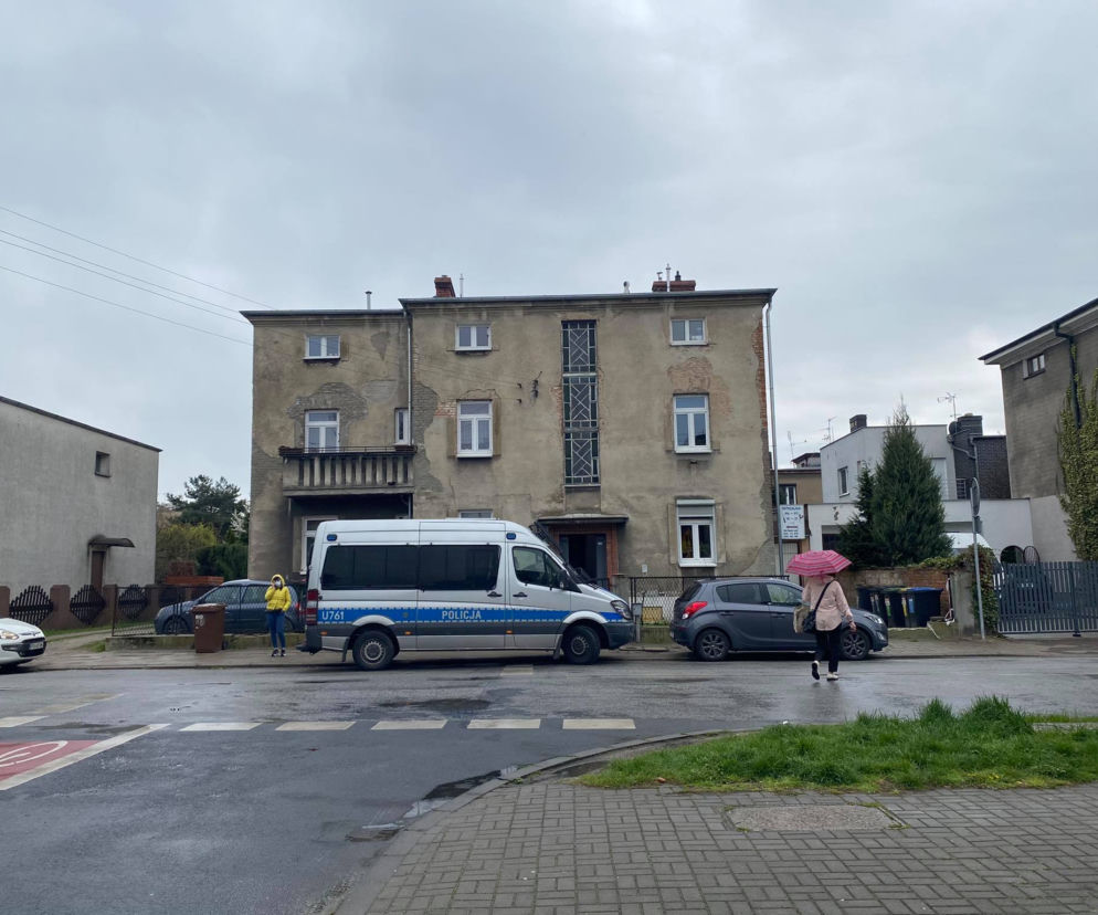 Młoda matka dźgnęła nożem 3-letnią córeczkę! Dziewczynka zmarła na stole operacyjnym [Aktualizacja]