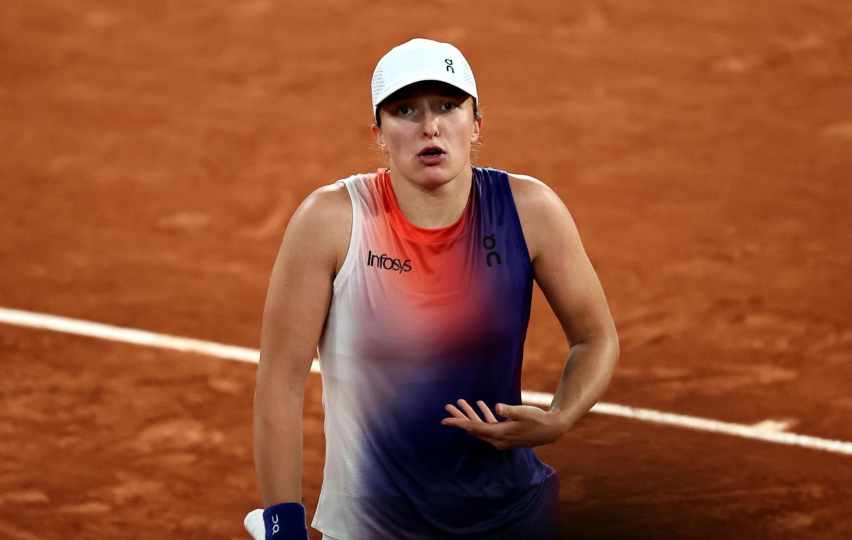 Iga Świątek wygrywa mecz z Naomi Osaką i awansuje do 3. rundy