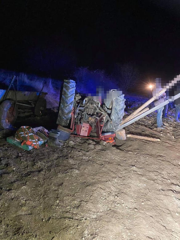 HORROR w Koniakowie. Ciągnik zgniótł rolnika! Mężczyzna jest połamany [ZDJĘCIA]