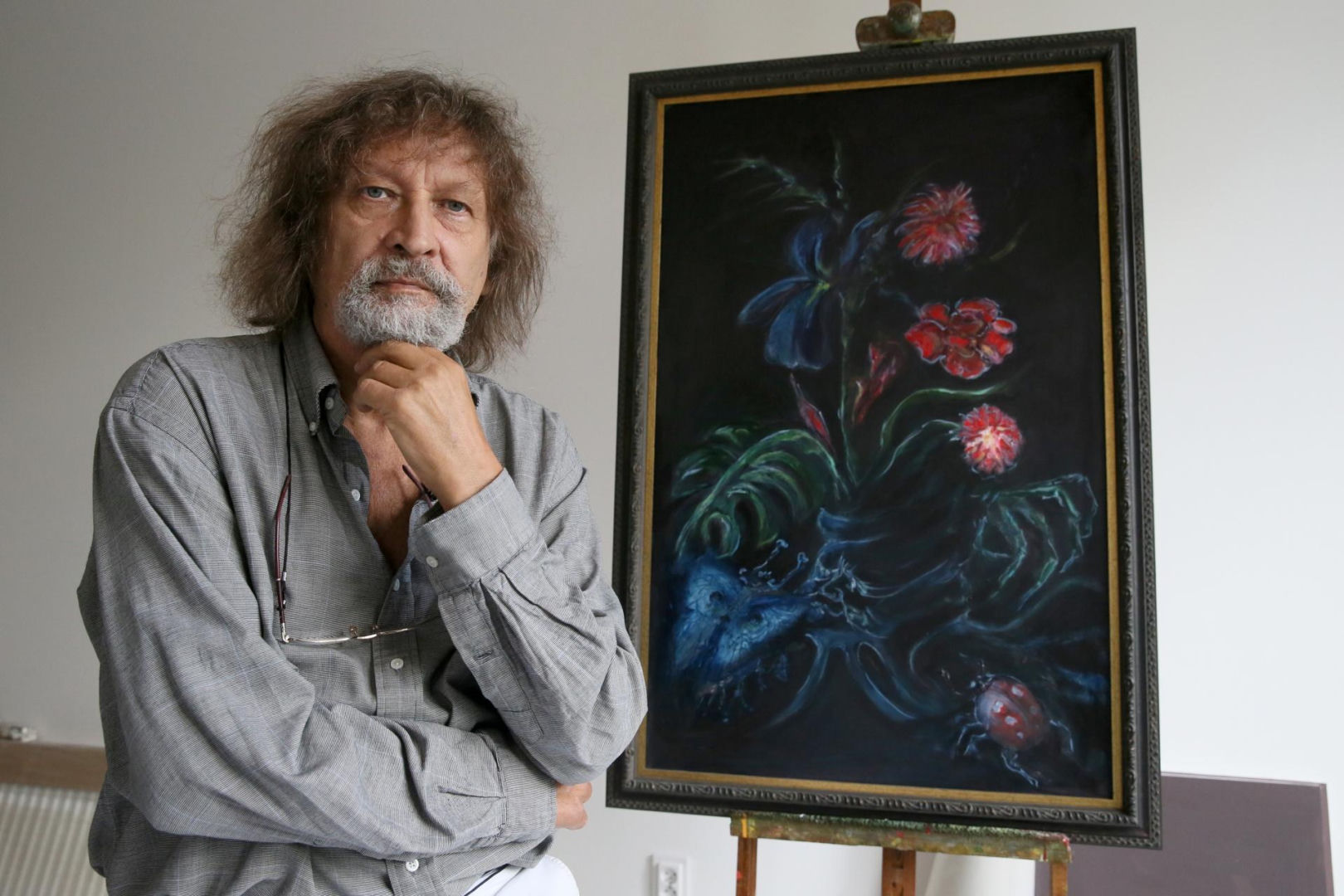 Kuzyn prezesa pokaże swoje prace w Strasburgu. Kuratorem wystawy znany polityk PiS!