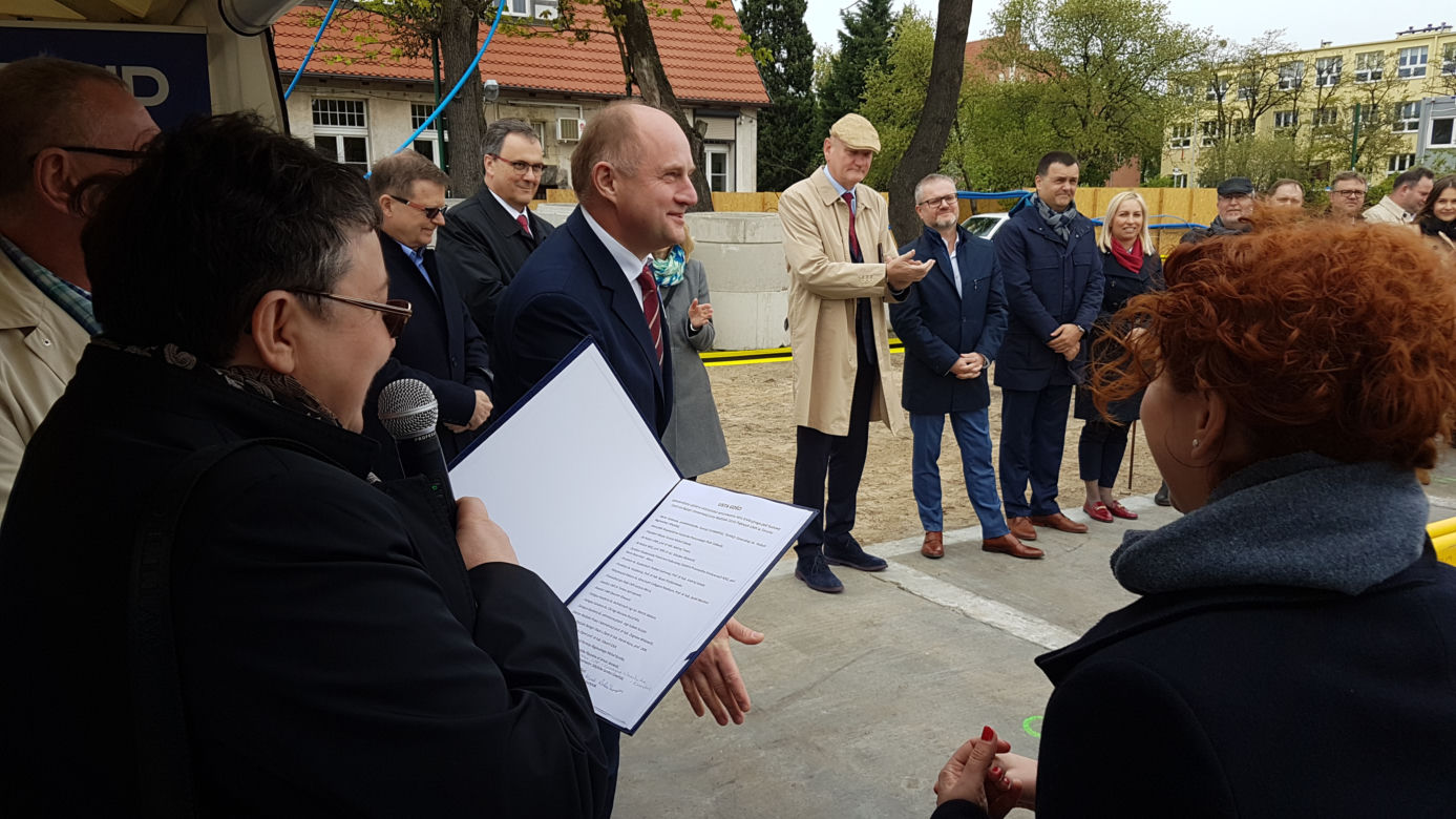 Wmurowano kamień węgielny pod budowę supernowoczesnego ośrodka konserwacji zabytków UMK w Toruniu