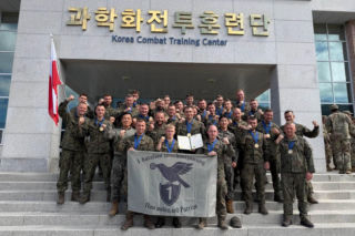 Polacy najlepsi w natarciu. Sukces 1. batalionu zmechanizowanego w Korei