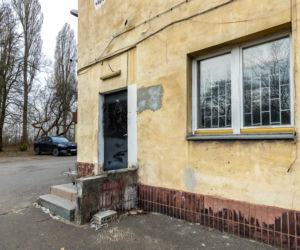 Dawna szkoła powszechna na Słomińskiego 1 w Warszawie