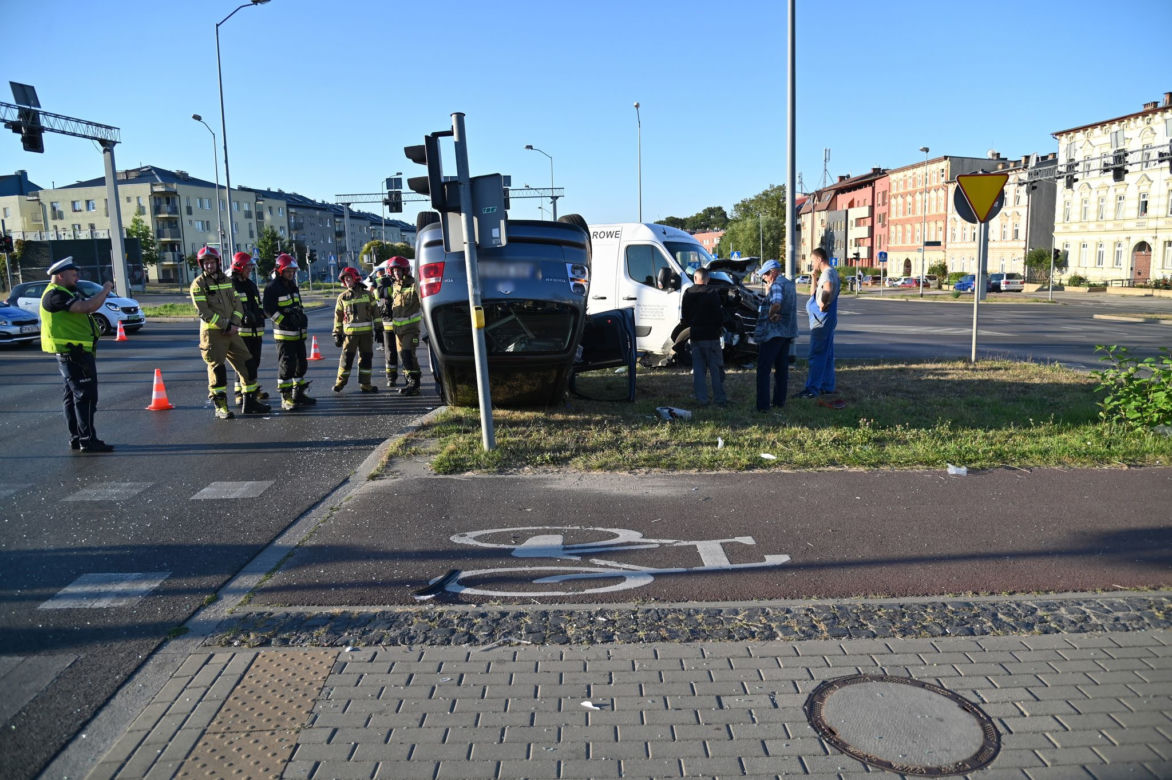 Kolizja na skrzyżowaniu ul. Przyjaciół Żołnierza i Duńskiej