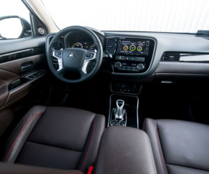 Mitsubishi Outlander PHEV Instyle NAVI+