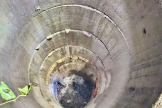 7-letnie dziecko wpadło do głębokiej studni. Chłopiec trafił do szpitala