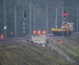 Akt dywersji na kolei. Rusza międzynarodowy pościg. Jest wniosek o czerwoną notę Interpolu