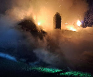 Pożar budynku w miejscowości Bartoszówka w powiecie grodziskim