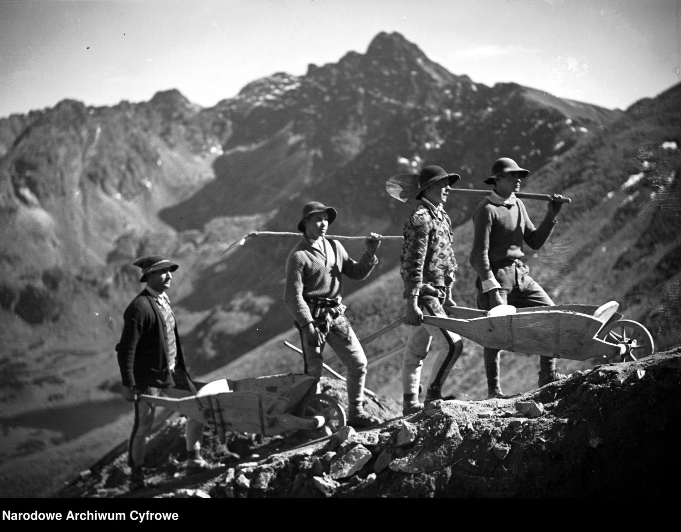 Budowa kolejki na Kasprowy Wierch, rok 1935