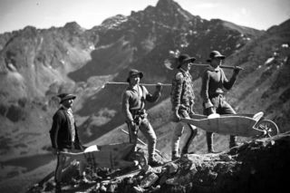 Budowa kolejki na Kasprowy Wierch, rok 1935