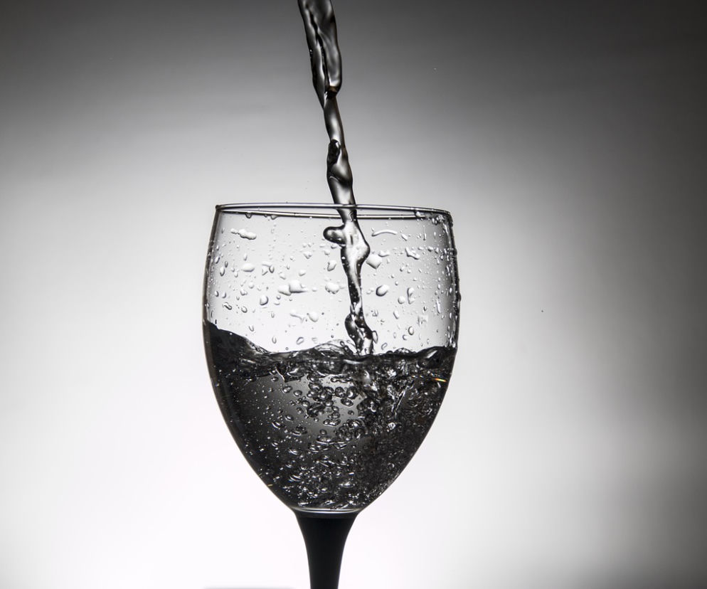 Trzebnica: Pieniądze z 500+ poszły na alkohol. Dzieci trafiły do rodzin zastępczych [AUDIO]