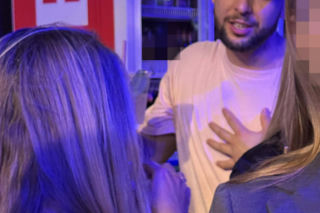 Maciej Pela na imprezie