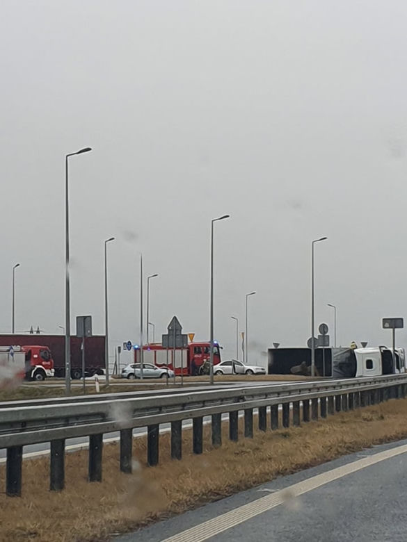 Wypadek na Opolszczyźnie! Utrudnienia na dordze krajowej nr 46 [ZDJĘCIA]