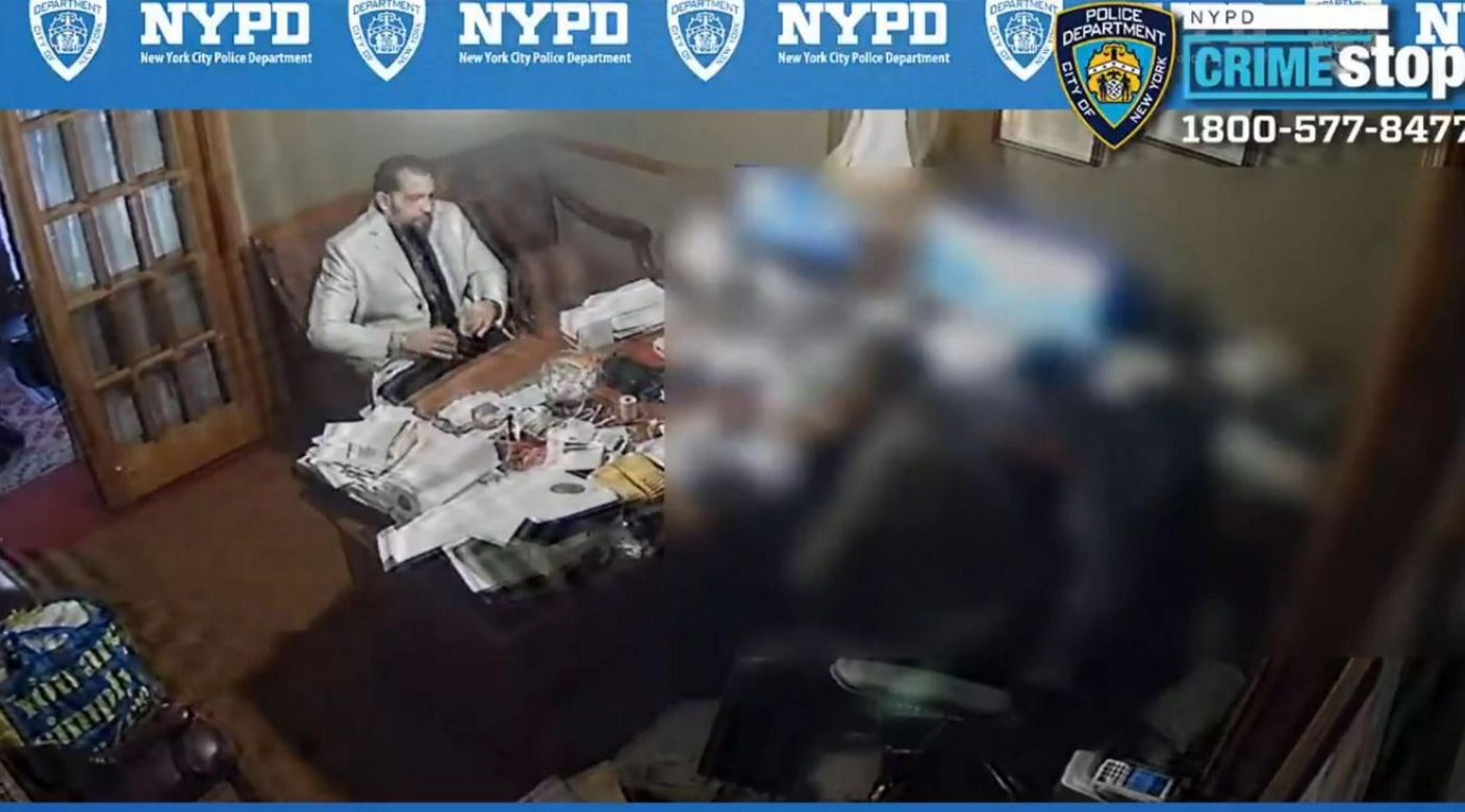 Napadł z maczetą na dom pogrzebowy w NYC