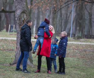 Tak całuje gwiazda PiS