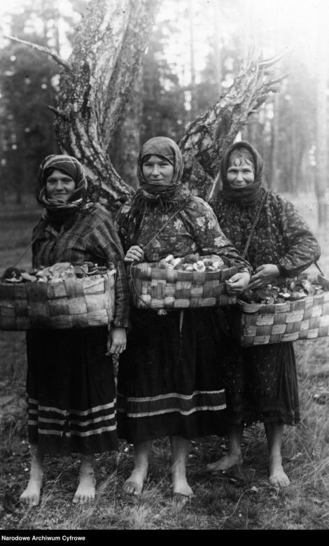 Tak mieszkało się na polskiej wsi prawie 100 lat temu. Zobaczcie te niezwykłe zdjęcia!