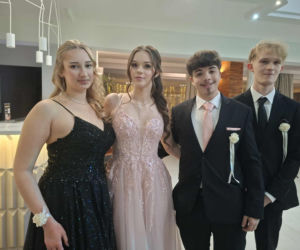 Studniówka 2026 maturzystów II LO w Starachowicach