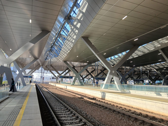 Dworzec kolejowy Warszawa Zachodnia po otwarciu