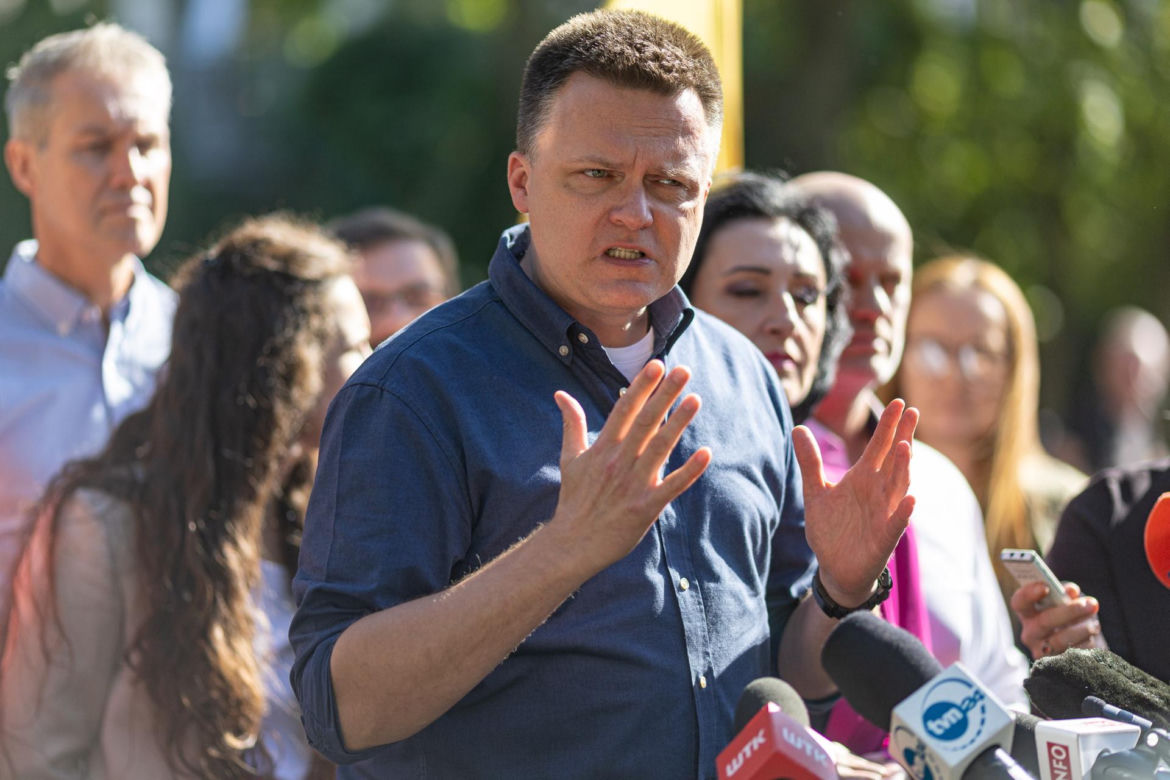 Hołownia ma kobiecy atom 
