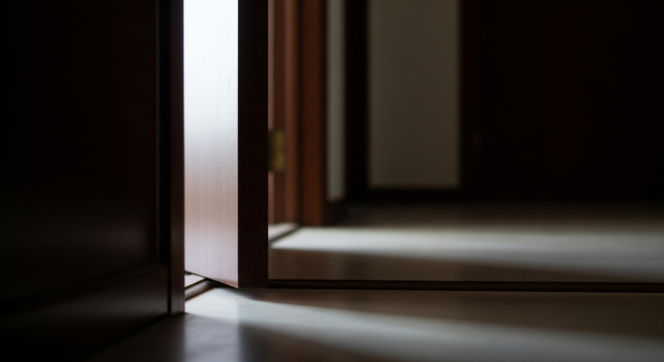 Donald Trump zabrał głos w sprawie Epsteina. Co kryją tysiące stron dokumentów?