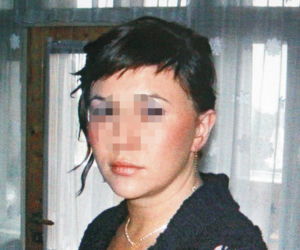 Poderżnęła gardło synkowi i zniknęła
