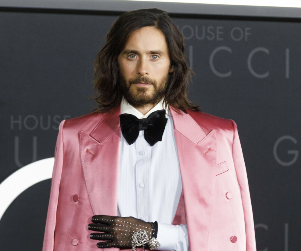 Jared Leto na premierze filmu Dom Gucci