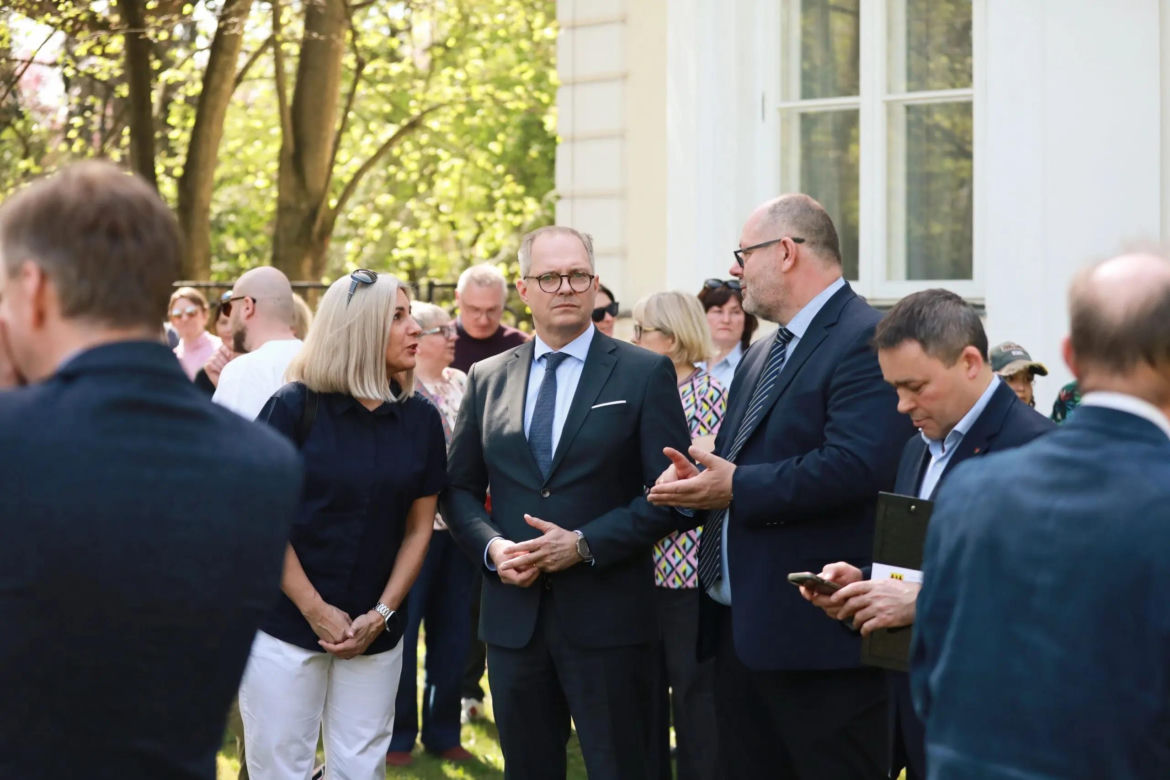 Warszawa. Zabytkowy ogród tarasowy SGGW 