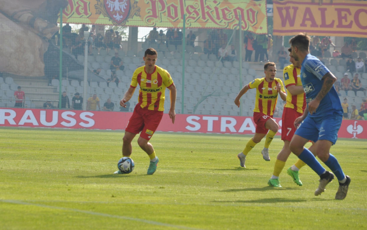Korona Kielce - Ruch Chorzów 2:0