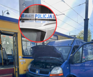 Tramwaj zderzył się z samochodem! Nad tą ulicą ciąży fatum?