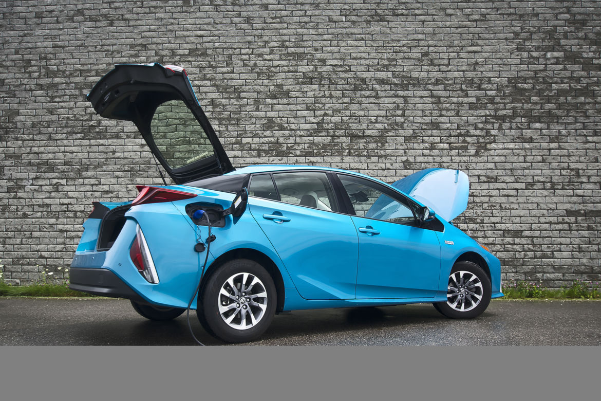 Toyota Prius Plug-in Hybrid Prestige
