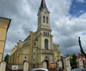 Pogrzeb Karoliny z Gocławia. Ostatnie pożegnanie w Grajewie 