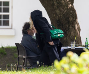 Monika Olejnik na randce z torebką za 11 000