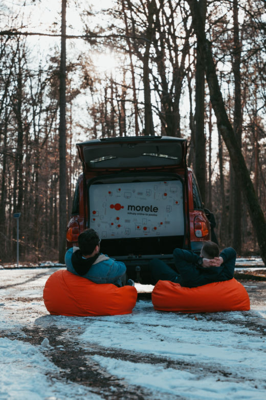 komputer w samochodzie